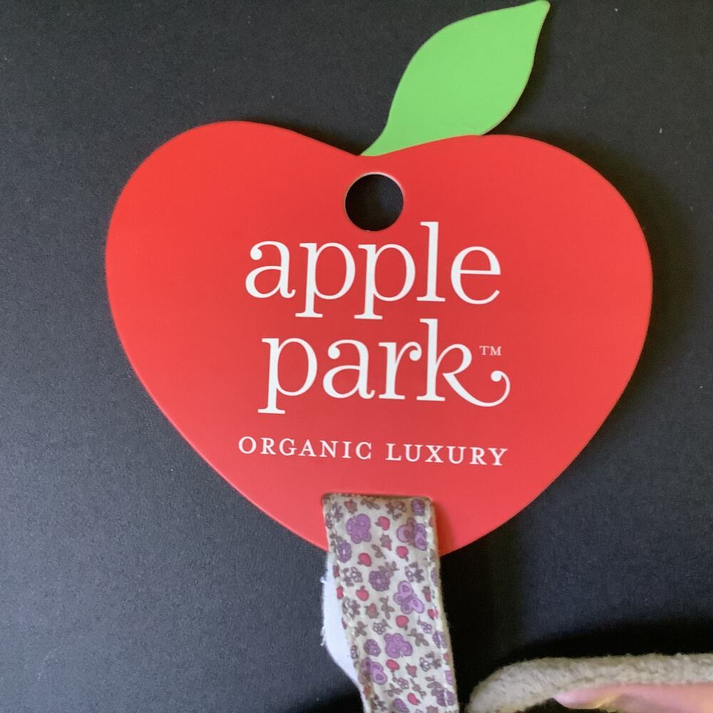 Apple Psrk Organic Cotton Stroller Toy - Grey Bunny - 6" Plush Toy NWT - Picture 4 of 6